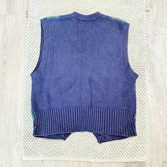 Vintage Jantzen Classics Navy Knit Vest with Floral Accents - Picture 4 of 4